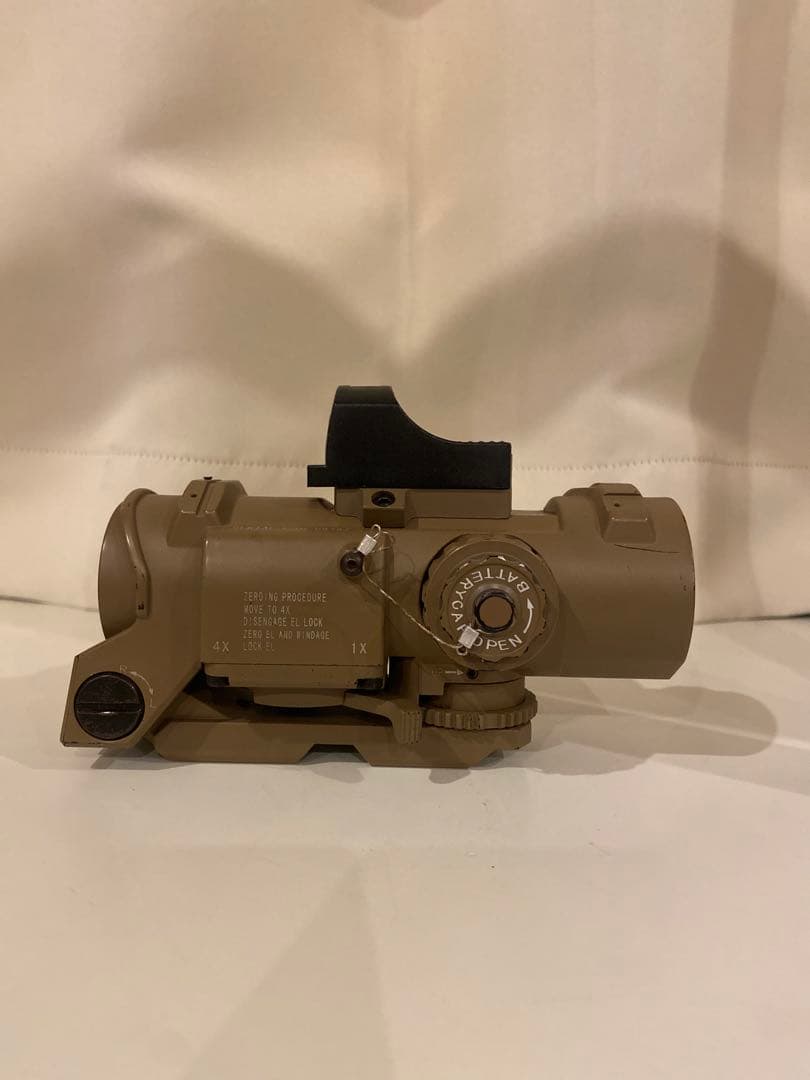 年始SALE！ELCAN SpecterDR 4x 可変倍率 スコープ サイト付