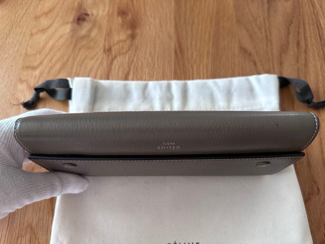 CÉLINE グレー 二つ折り長財布 保存袋付き