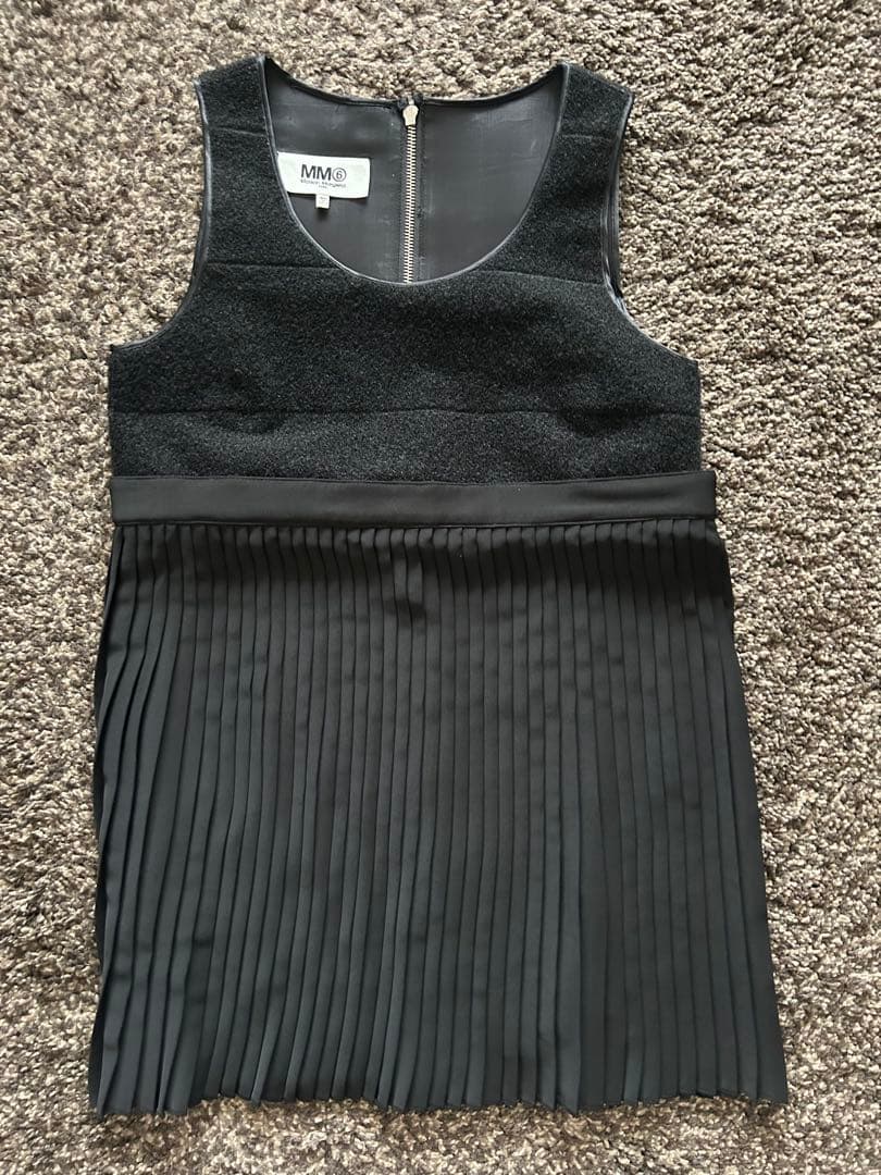 MM6 Maison Margiela ブラックタンクトップ