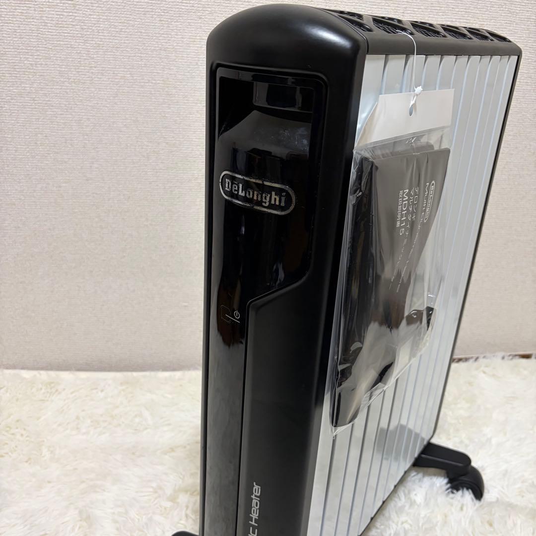 CORONAタワー型電気ヒーター シルバー