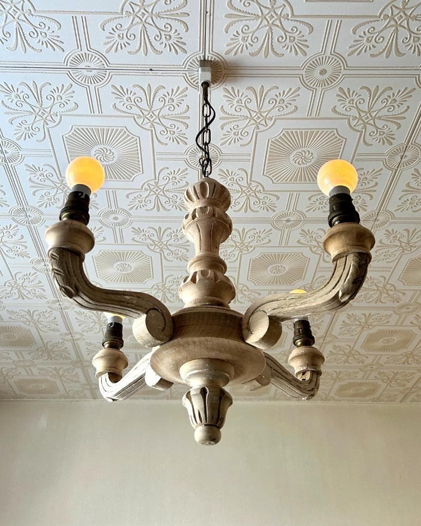 フランスアンティーク 木製シャンデリア 4灯 シャビー 店舗什器