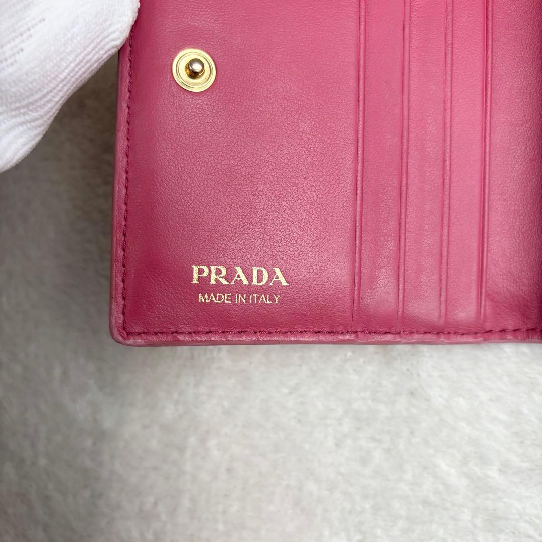 PRADA 二つ折り財布 サフィアーノレザー 本革 バイカラー ピンク リボン