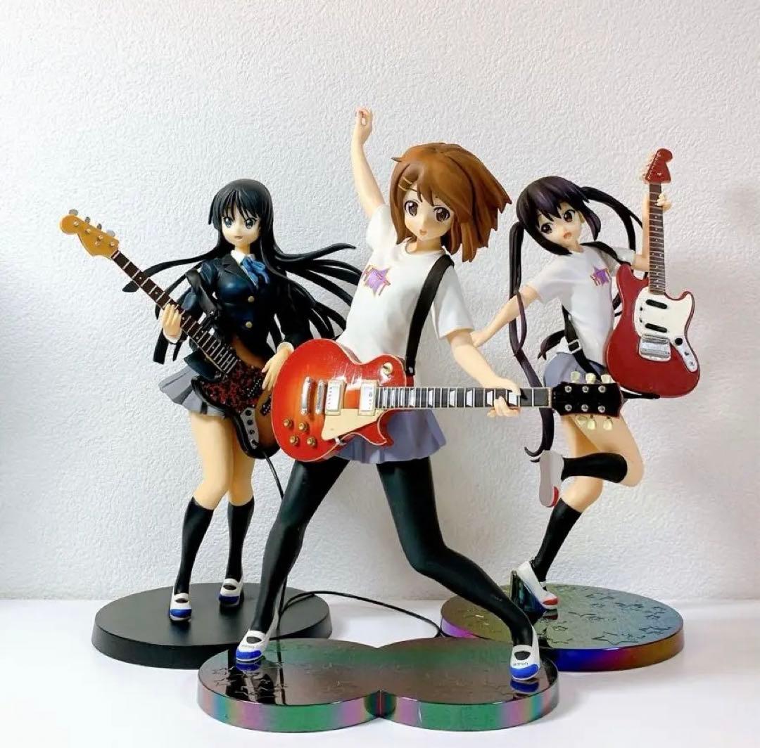 けいおん プレミアムフィギュア SQ フィギュア 平沢唯 秋山澪 中野梓