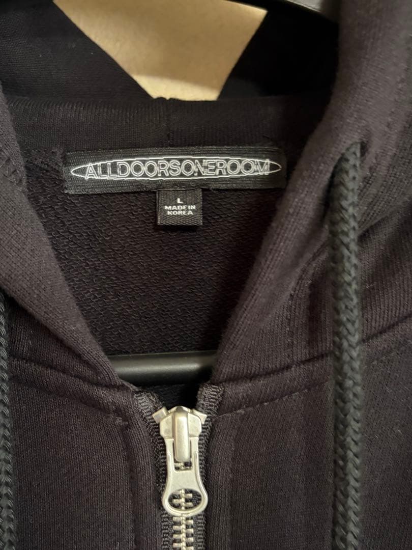 NewJeans BunniesClub パーカー L