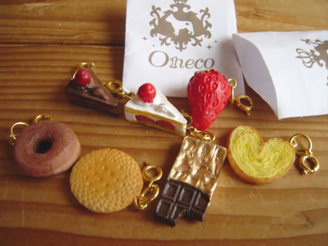 ♯Fpi03CLガーリースウィーツチャームジュエル全16種