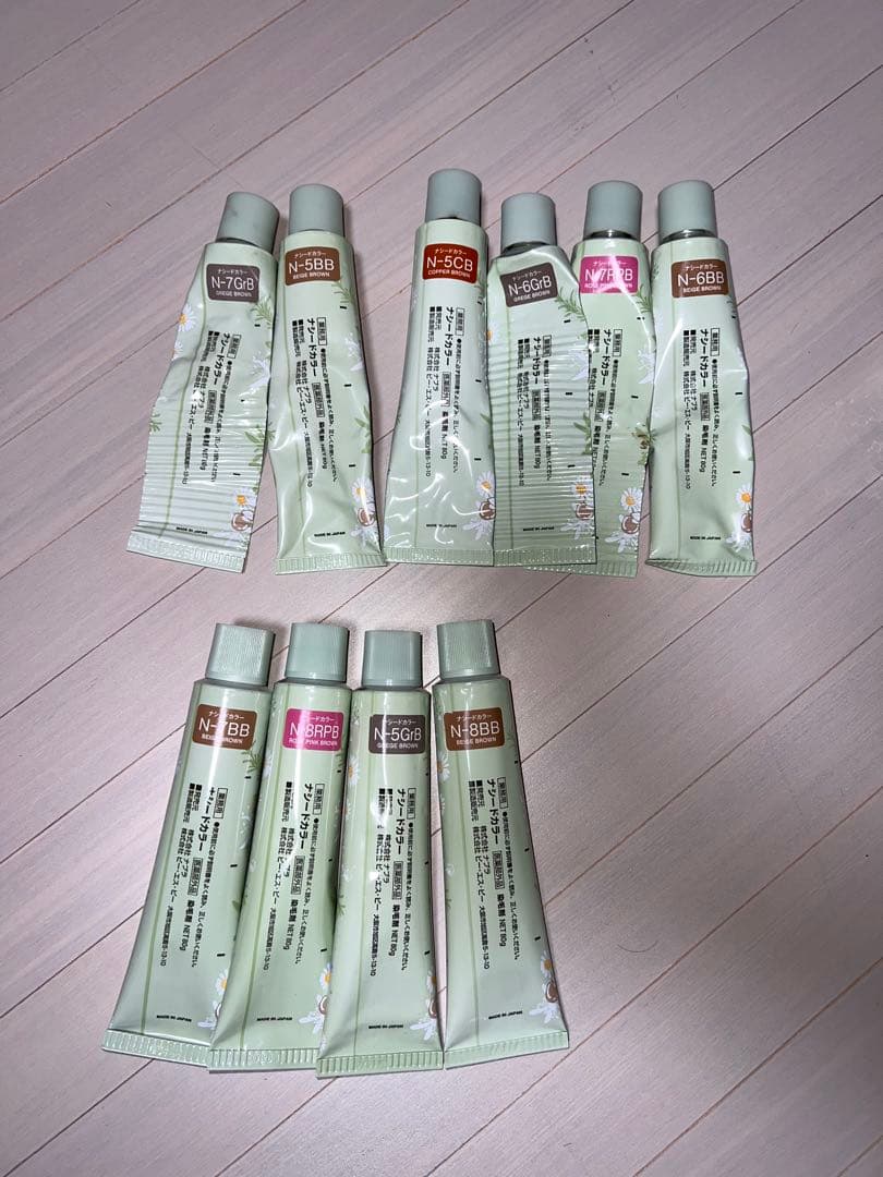 ナシード・ティントバー・スロウ　カラー剤セット 未開封87本➕半端21本