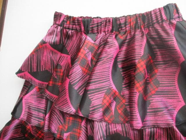 COMME des GARÇONS ,リップ柄フリルスカート