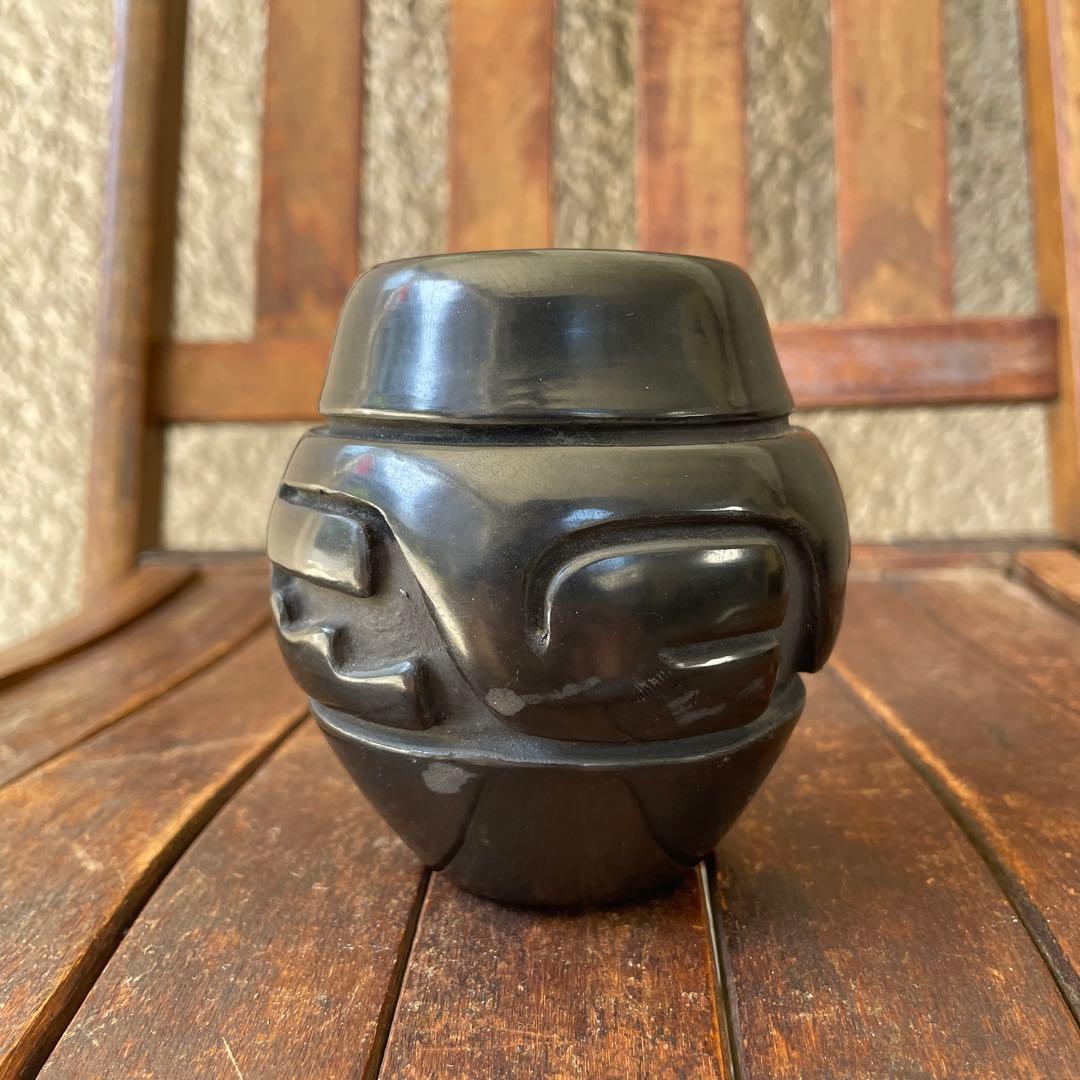 希少品！ネイティブ　サンタクララ黒壷　プエブロアメリカアンティーク　インディアン