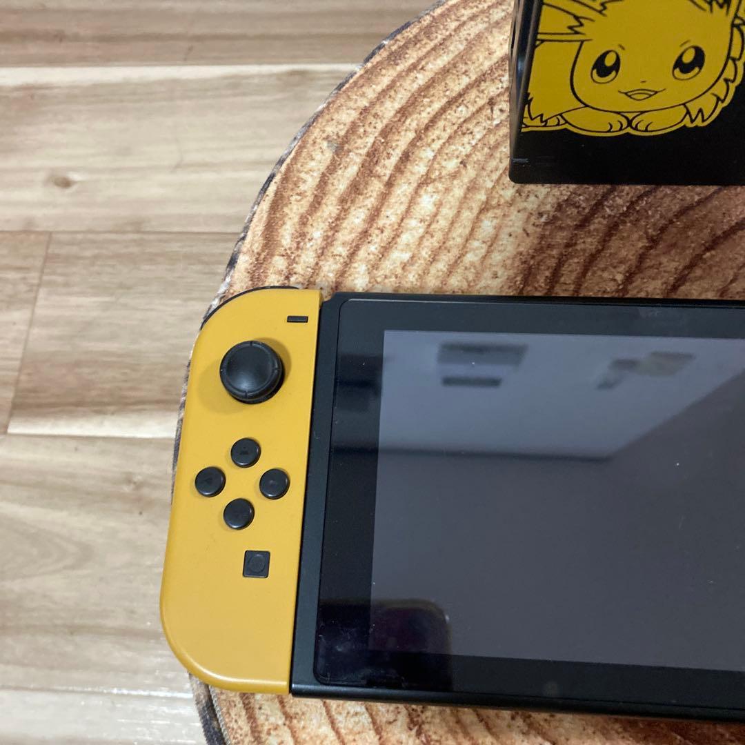 Nintendo Switch ニンテンドースイッチ本体　ピカチュウモデル箱無し