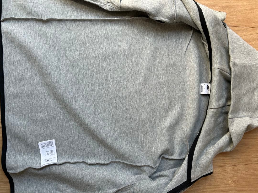 Nike フルジップ フード付きパーカー グレー