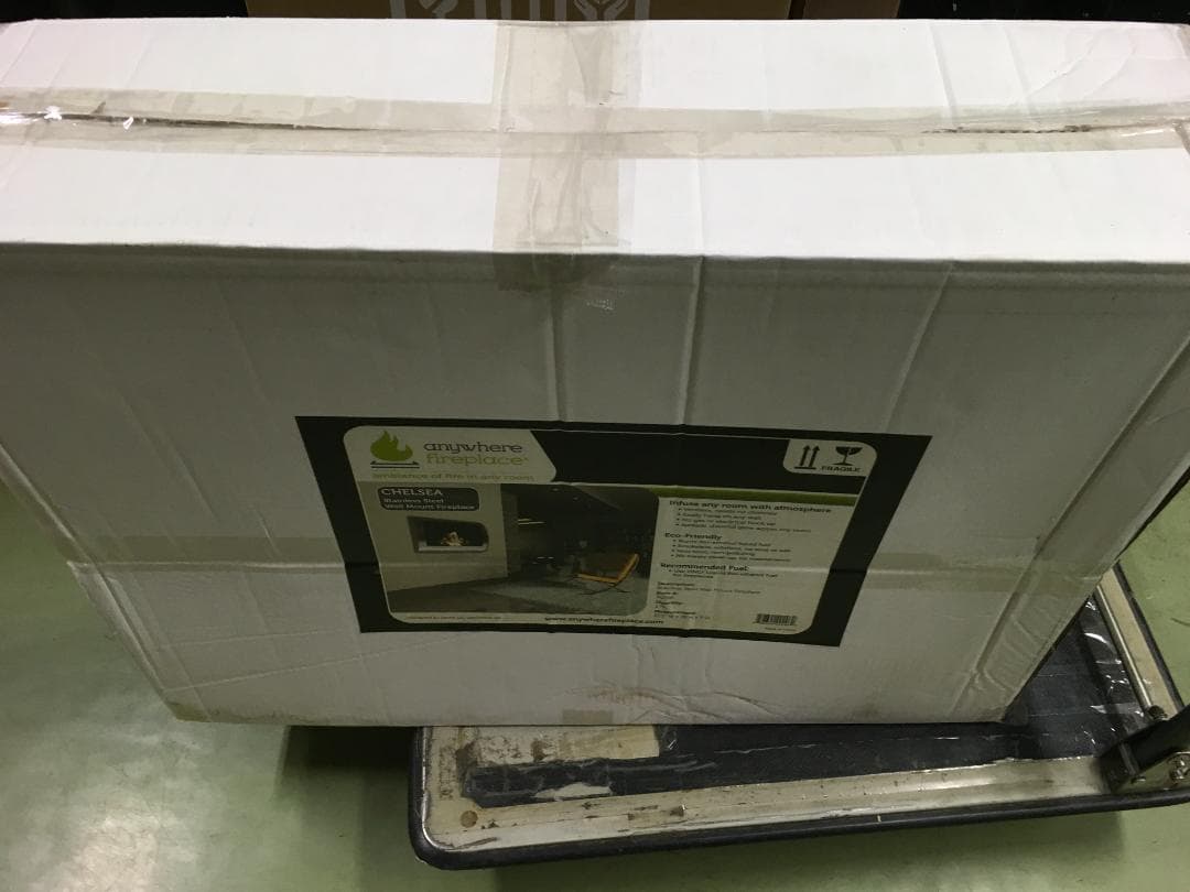 Chelsea ステンレススチール 壁掛けファイアプレース