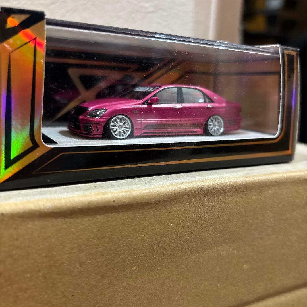 1/64 トヨタクラウン ローダウンカスタム車 1/64 トヨタクラウン ローダウンカスタム車 クラウン ローダウンの中古