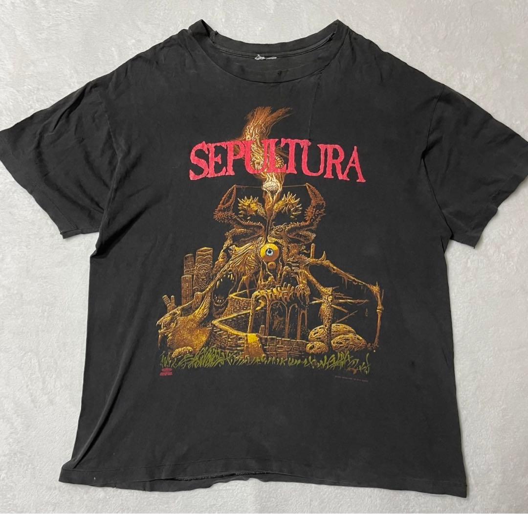 セパルトゥラ（Sepultura）激レアヴィンテージTシャツ