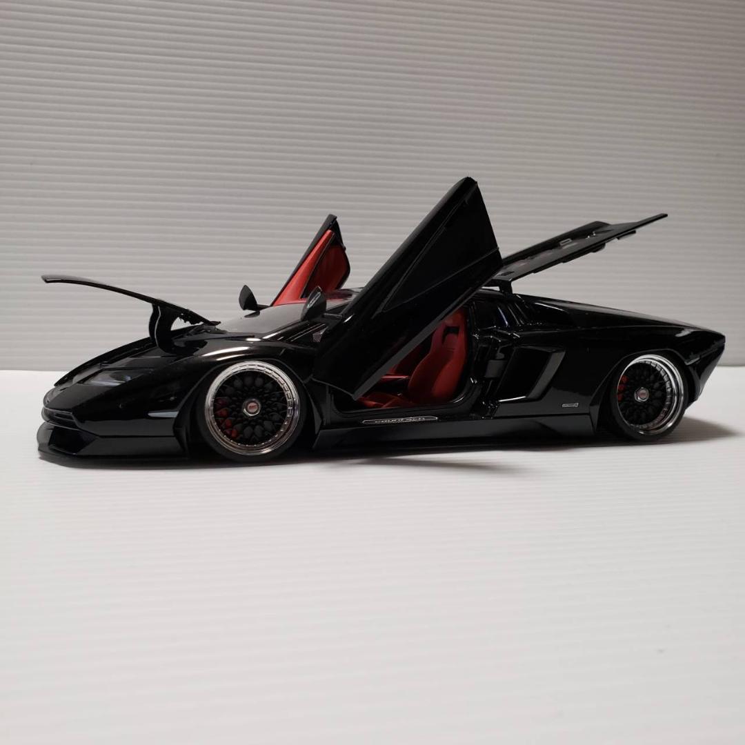 1/18 　ランボルギーニカウンタックLPI 800-4 カスタム