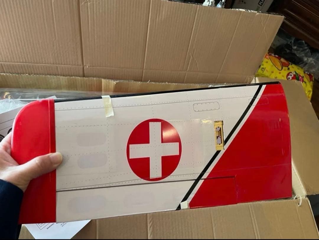 大型機引き込み脚PC-7スケール機　未開封撮影開封購入時のモーターペラおまけ付