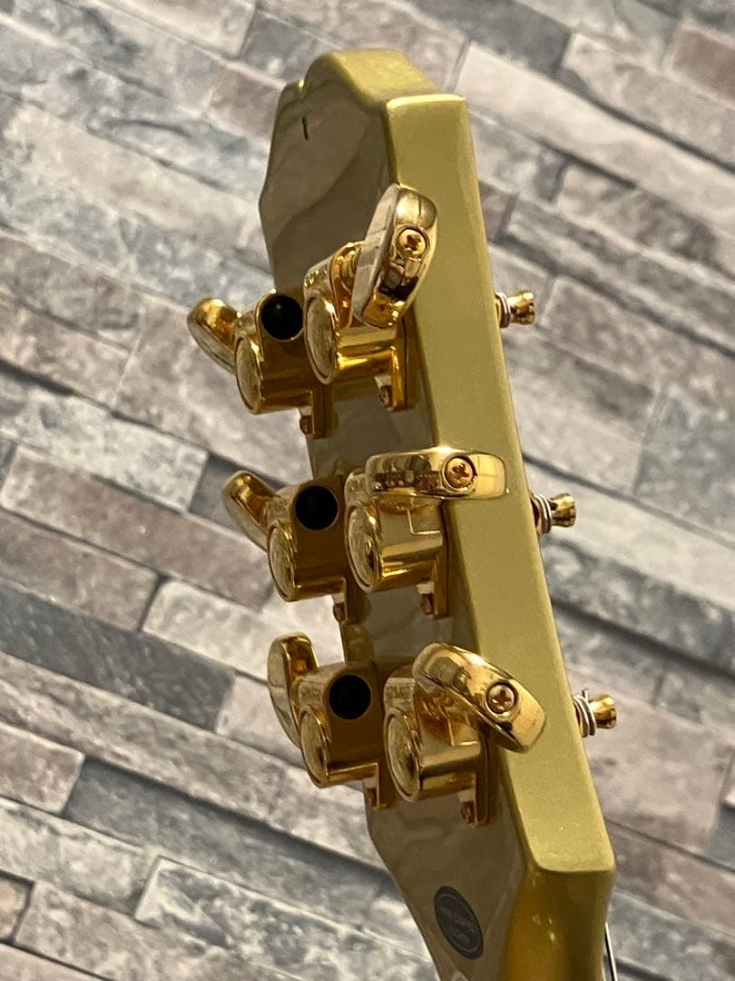 美品Epiphone Uptown Kat ES Ruby Red ／生産終了 - メルカリ