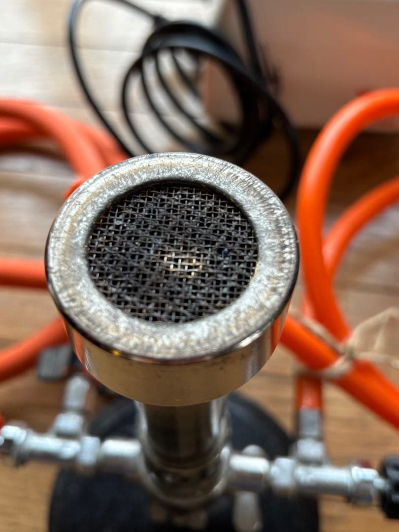 ガラス工芸用バーナーとエアポンプ セット - メルカリ