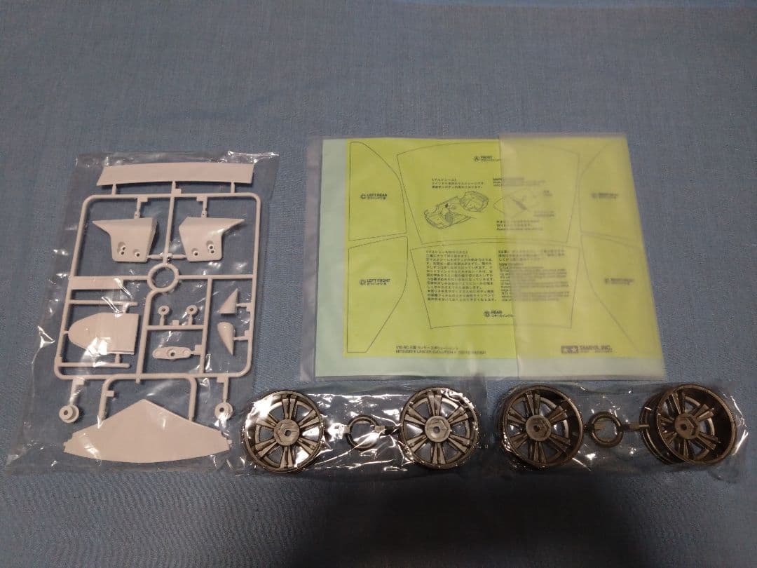 1/10ツーリングカー用ボディの2点セット①