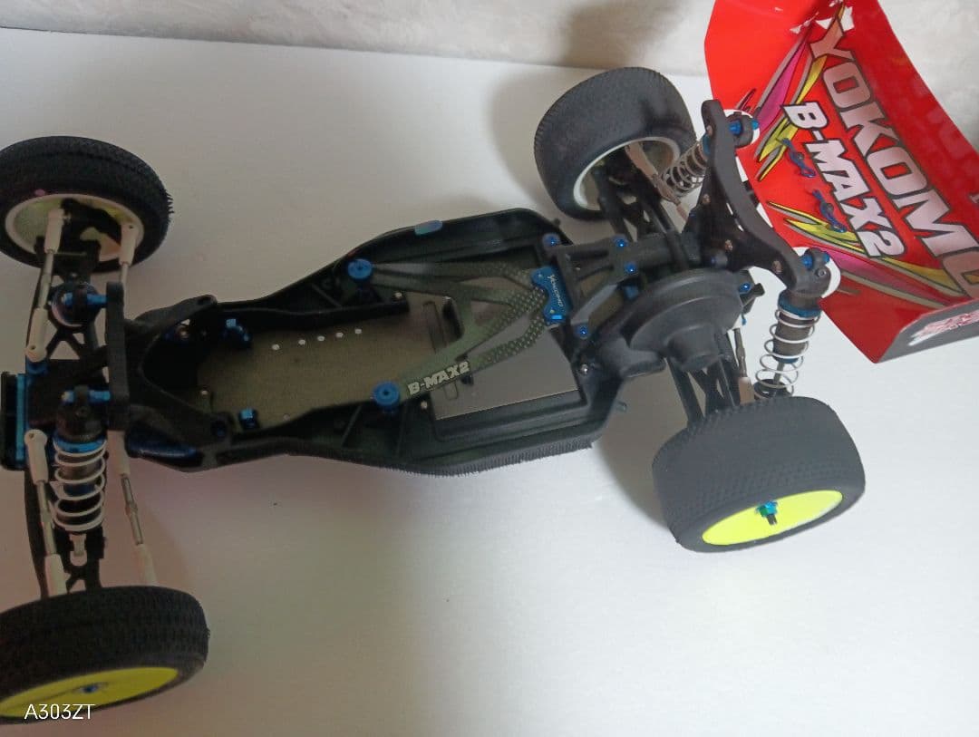 Yokomo B-MAX2 オフロードバギー