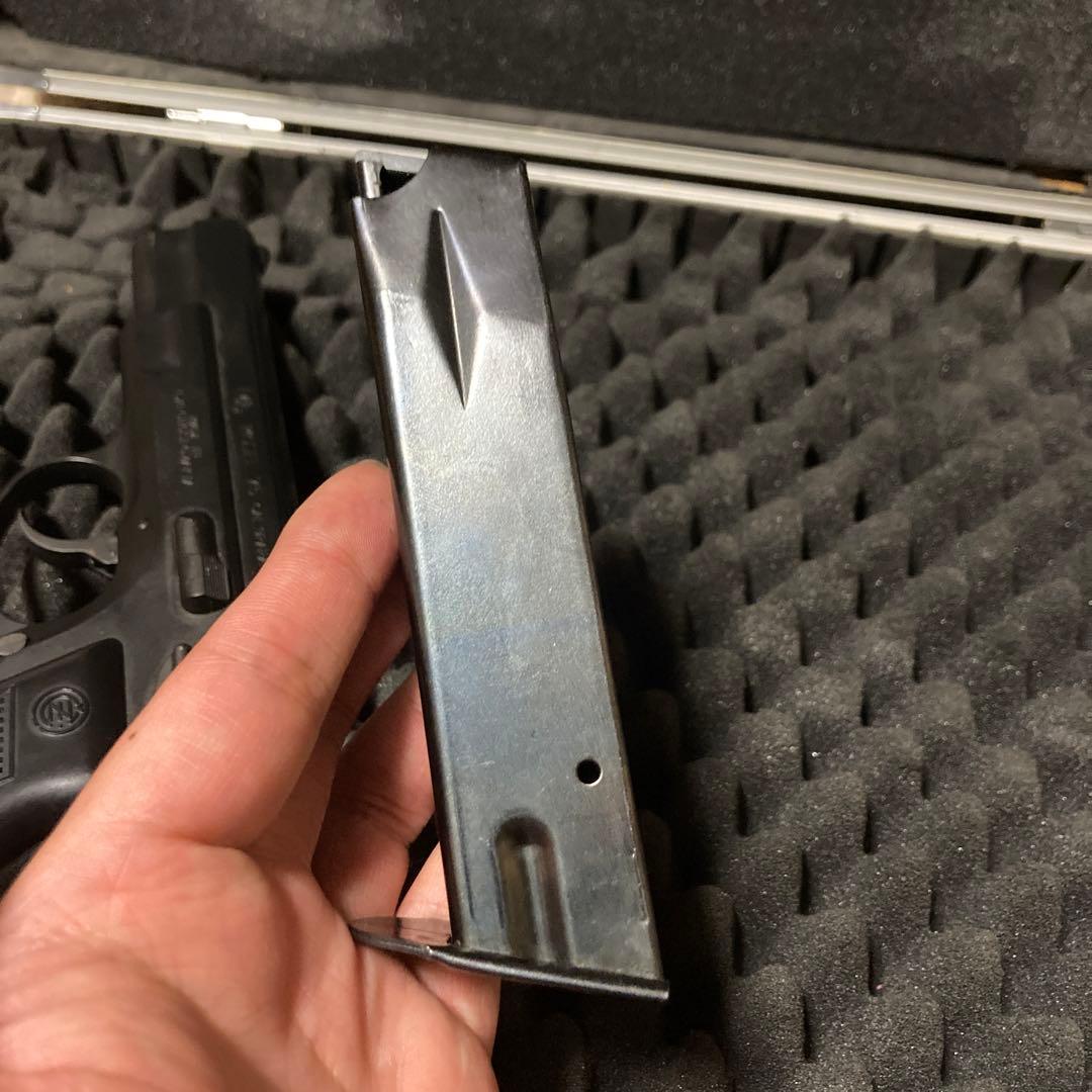 マルシン ガスブロ 排莢式 cz75 美品 現行ABSモデル