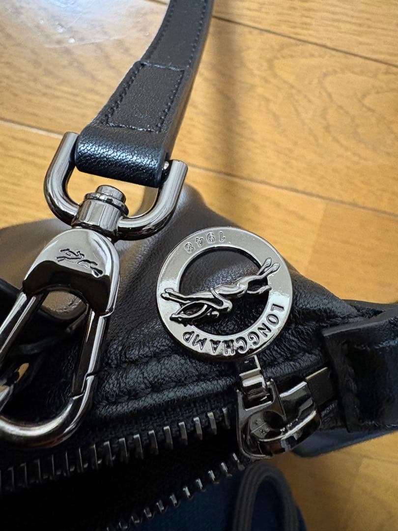◾️お値下げロンシャンLONGCHAMP ブラックショルダーバッグレザー