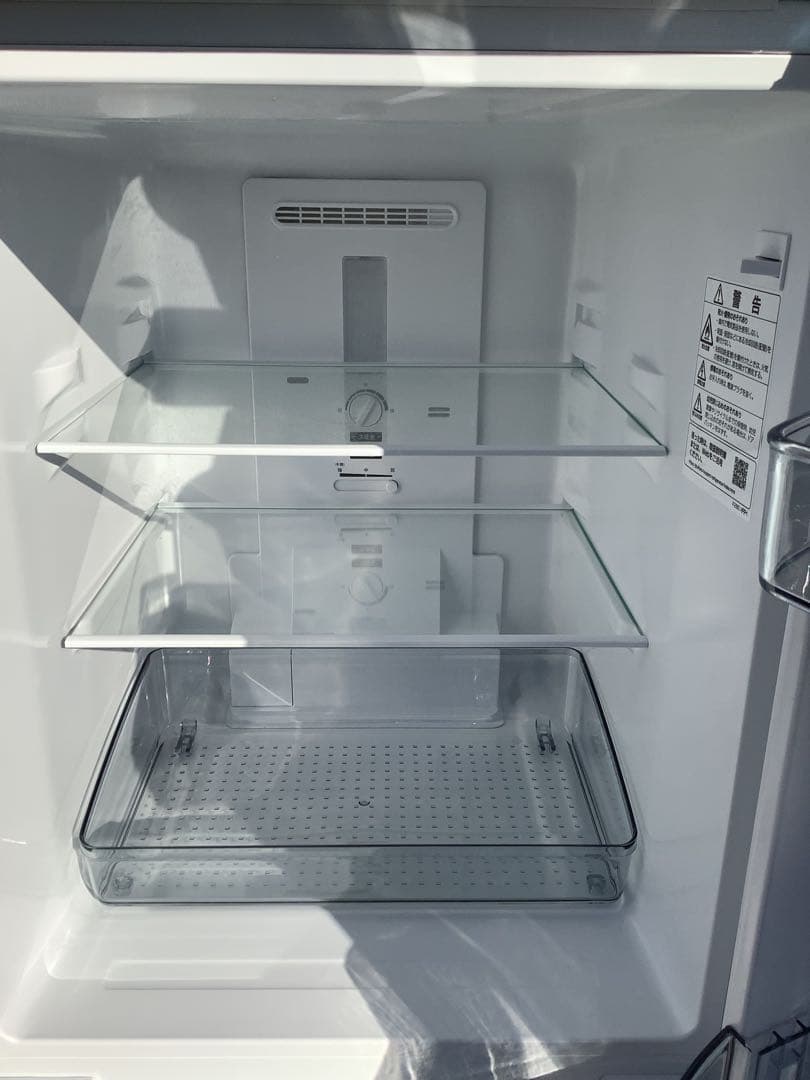 ゆりんシャープ 2ドア冷凍冷蔵庫 SJ-D15P-W 2025年製