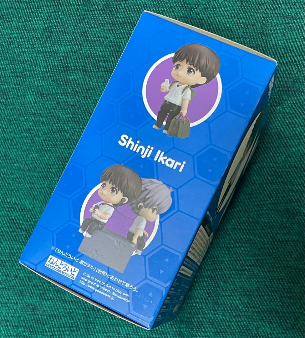 ねんどろいど 碇シンジ　エヴァンゲリオン　フィギュア
