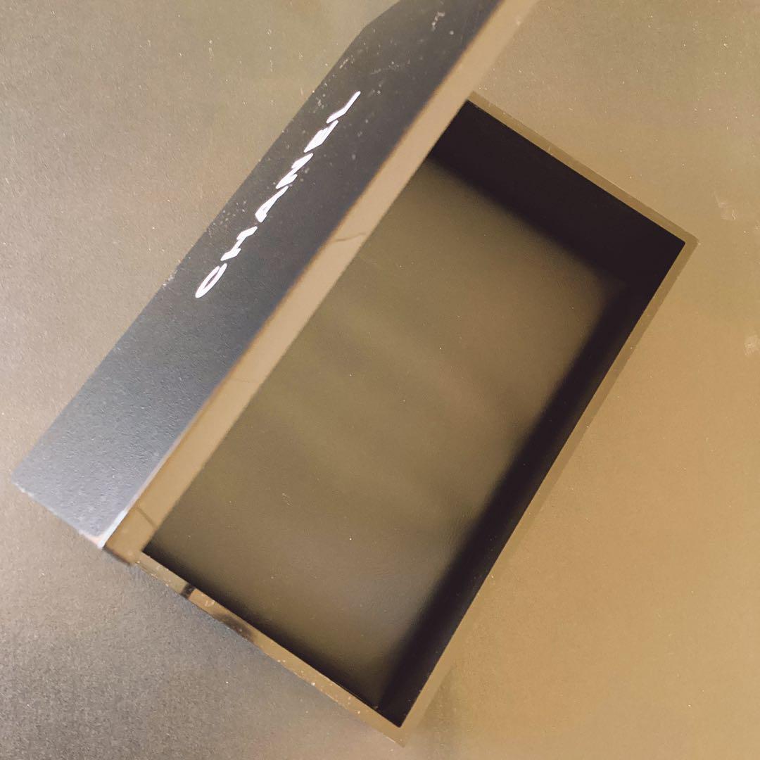 【シャネル4点セット】ボックス、アロマストーン、メイクブラシケース、ネイルケア