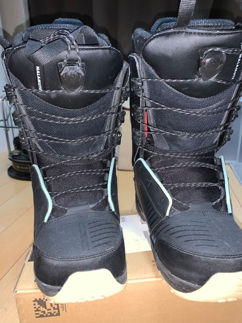 SALOMON MALAMUTE マラミュート　スノーボードブーツ