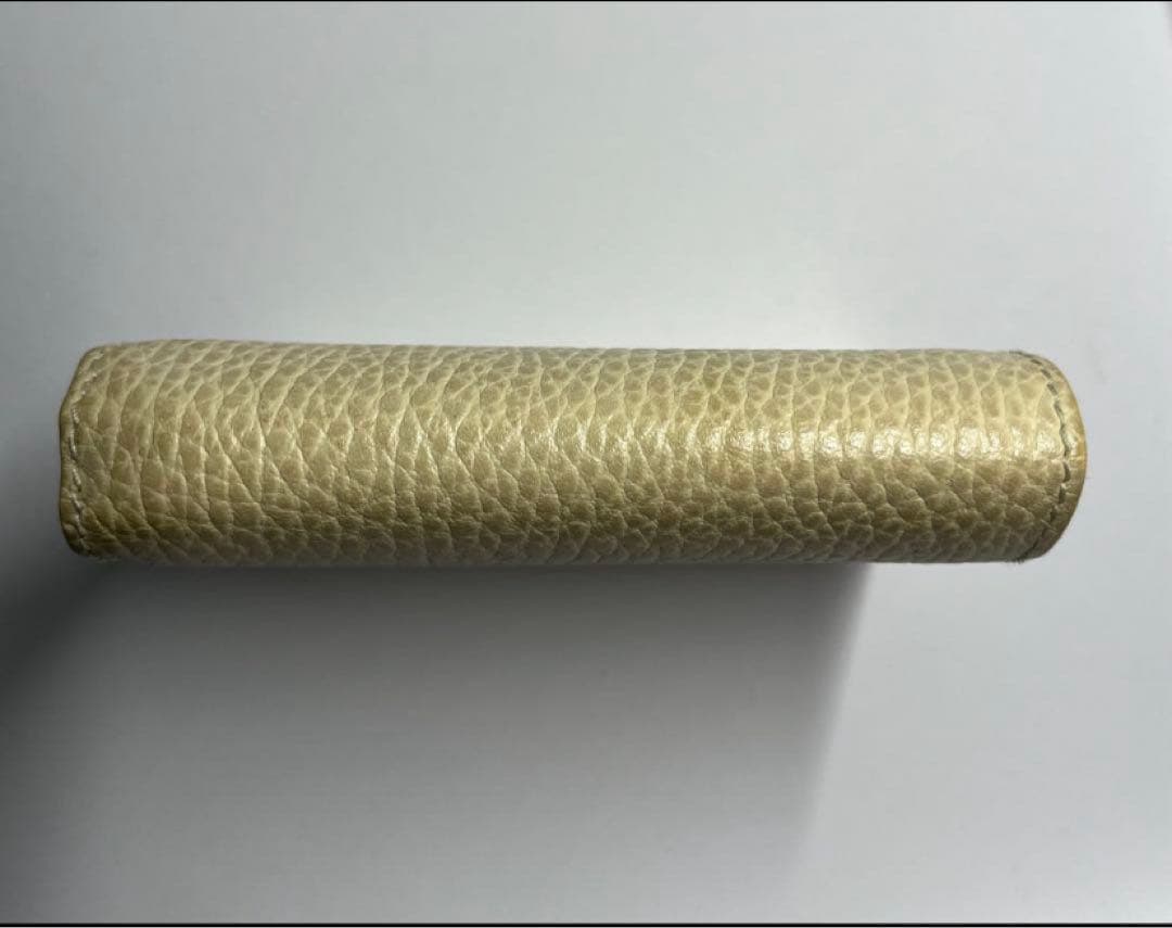 GUCCI GGマーモント 二つ折り財布