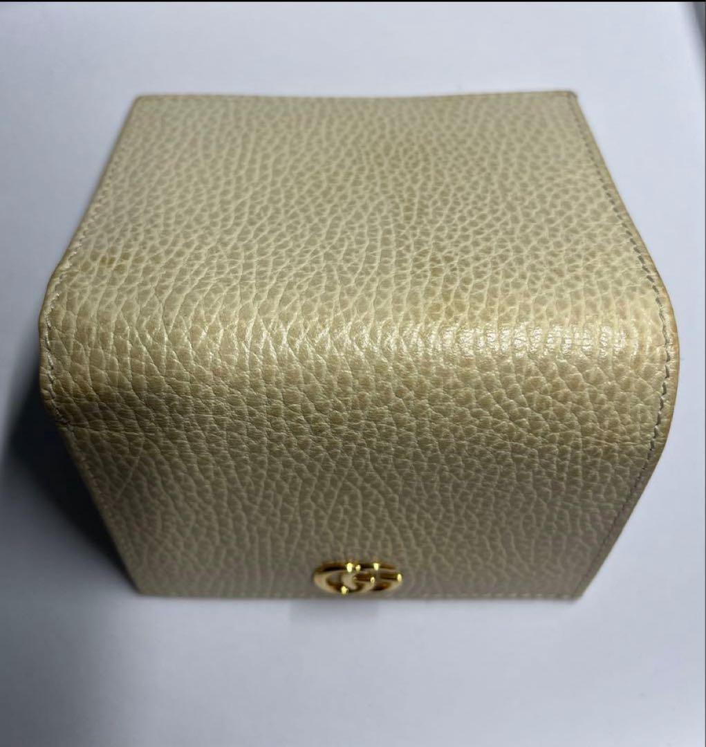 GUCCI GGマーモント 二つ折り財布