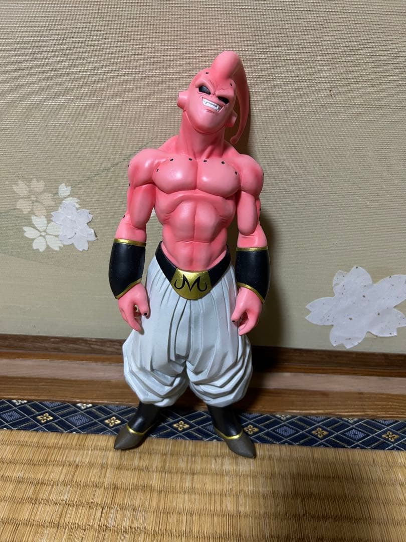 ウルトラマン フィギュア 目が光る 約20cm貯金箱の通販はau PAY