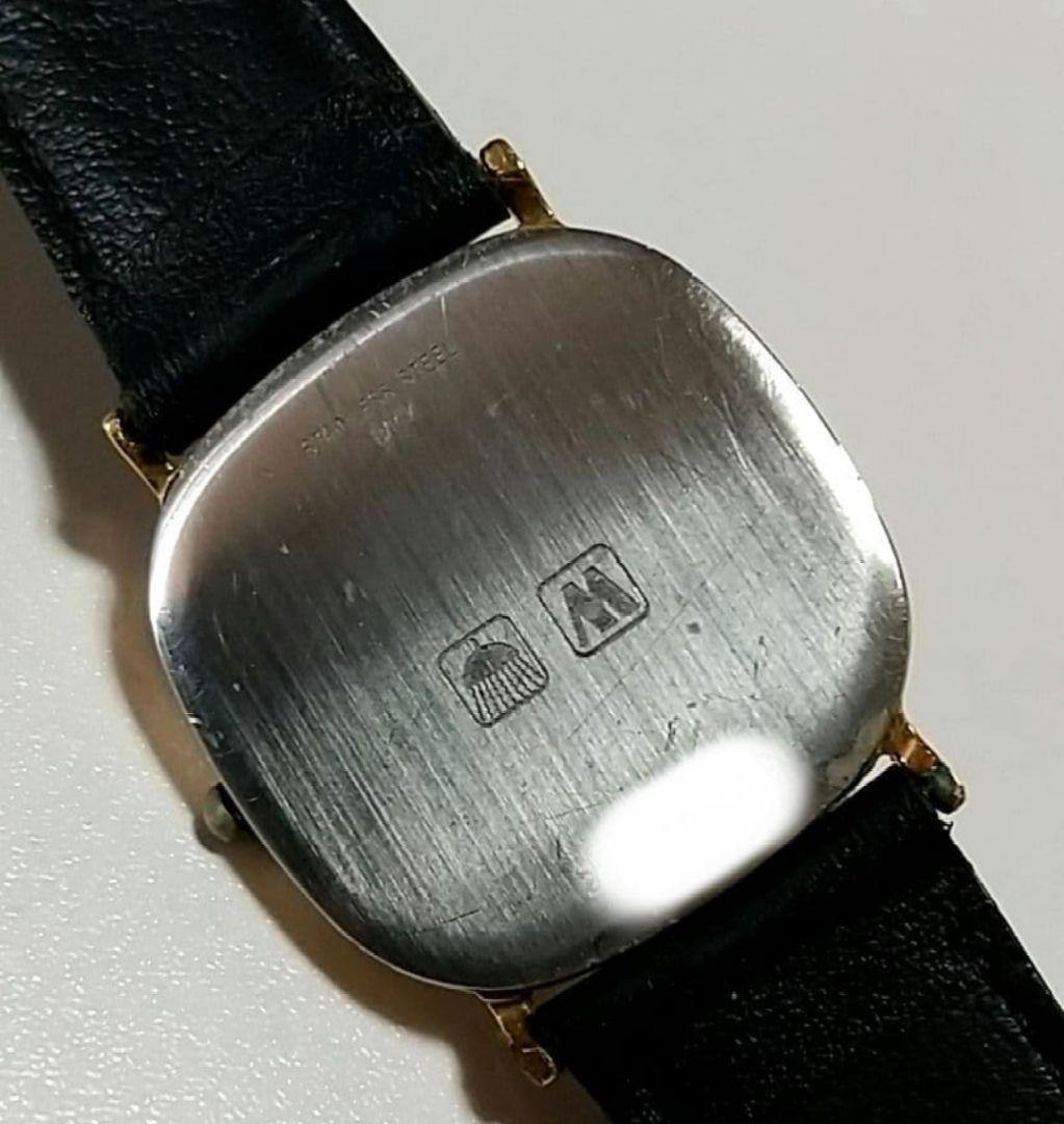 出品は1/4まで！最終値下げ！ロンジン クオーツ メンズ腕時計 ベルト社外品