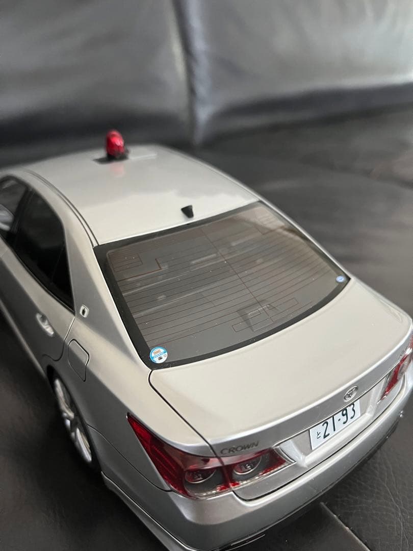 1/18スケール 高速道路交通警察隊　クラウン イグニッションモデル