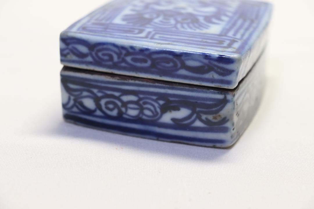 中国　清朝期　染付香合　朱肉入　アンティーク　送料込み0506