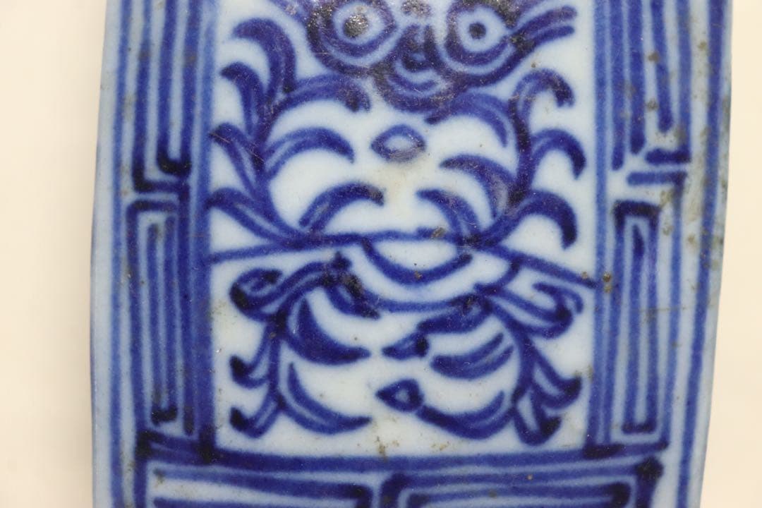 中国　清朝期　染付香合　朱肉入　アンティーク　送料込み0506