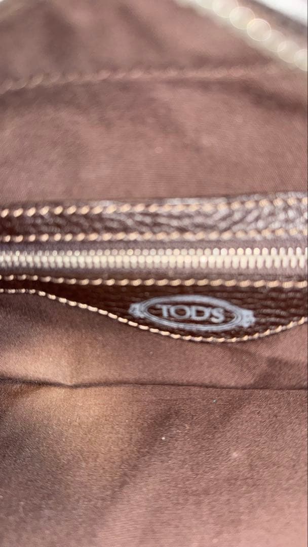 TOD'S ブラウン レザー ショルダーバッグ