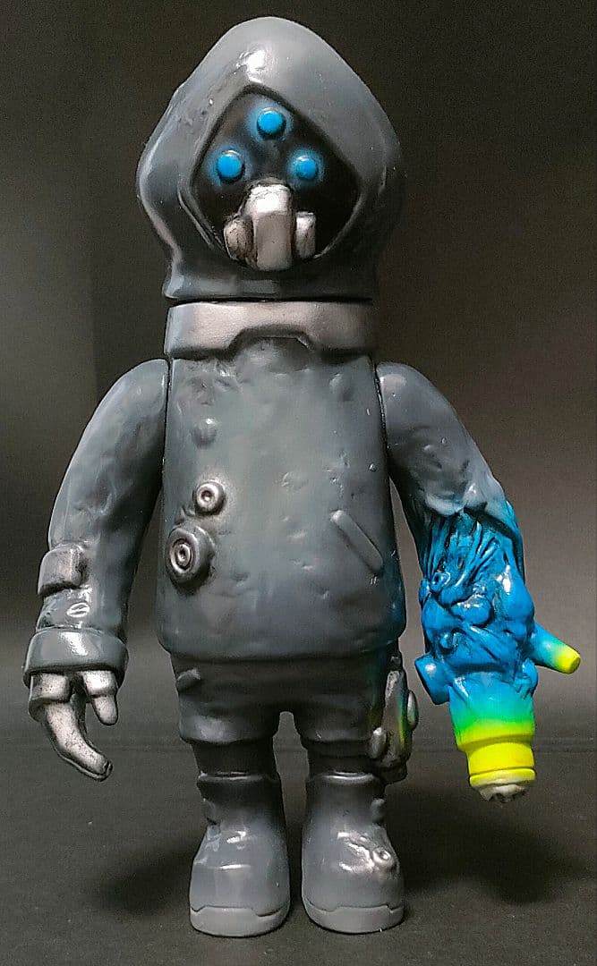 インディーズソフビ TG WORLD 改造童子 灰色成形 蛍光緑/青/銀塗装