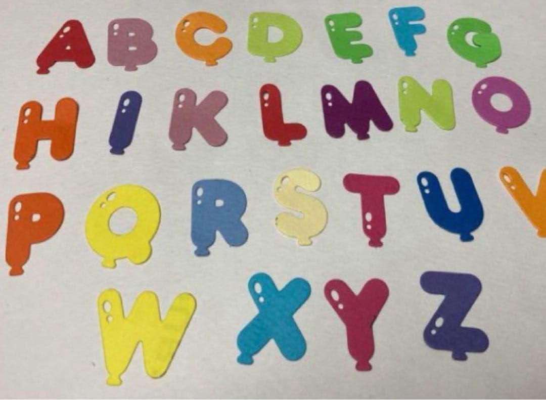 アルバム飾り　アルファベット　オーダー受付中（＾◇＾） 木製 アルファベット 3cm イニシャル 記号 数字 オブジェ DIY 前撮り