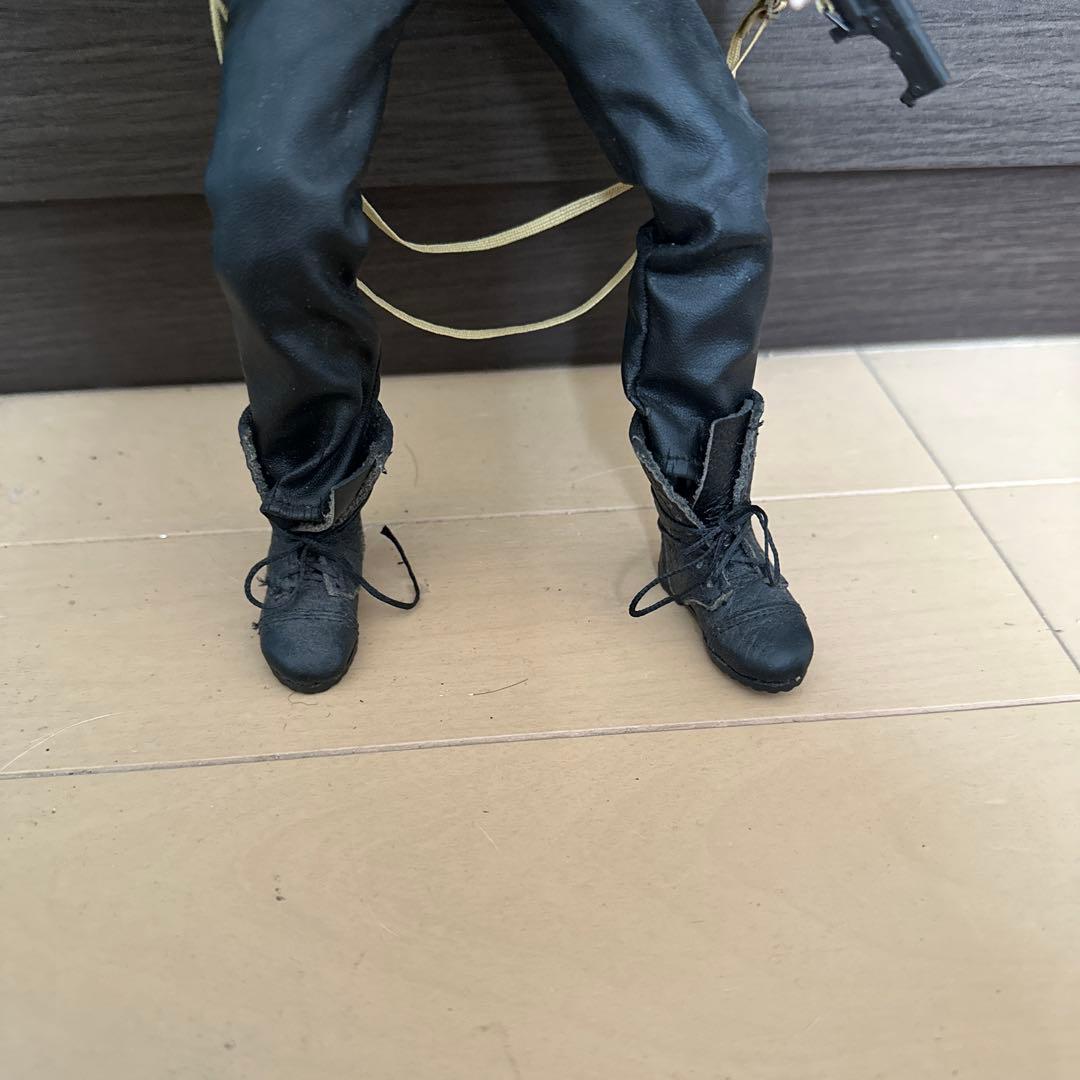 ウォーキングデッド　シェーン　1/6 ダメージ加工