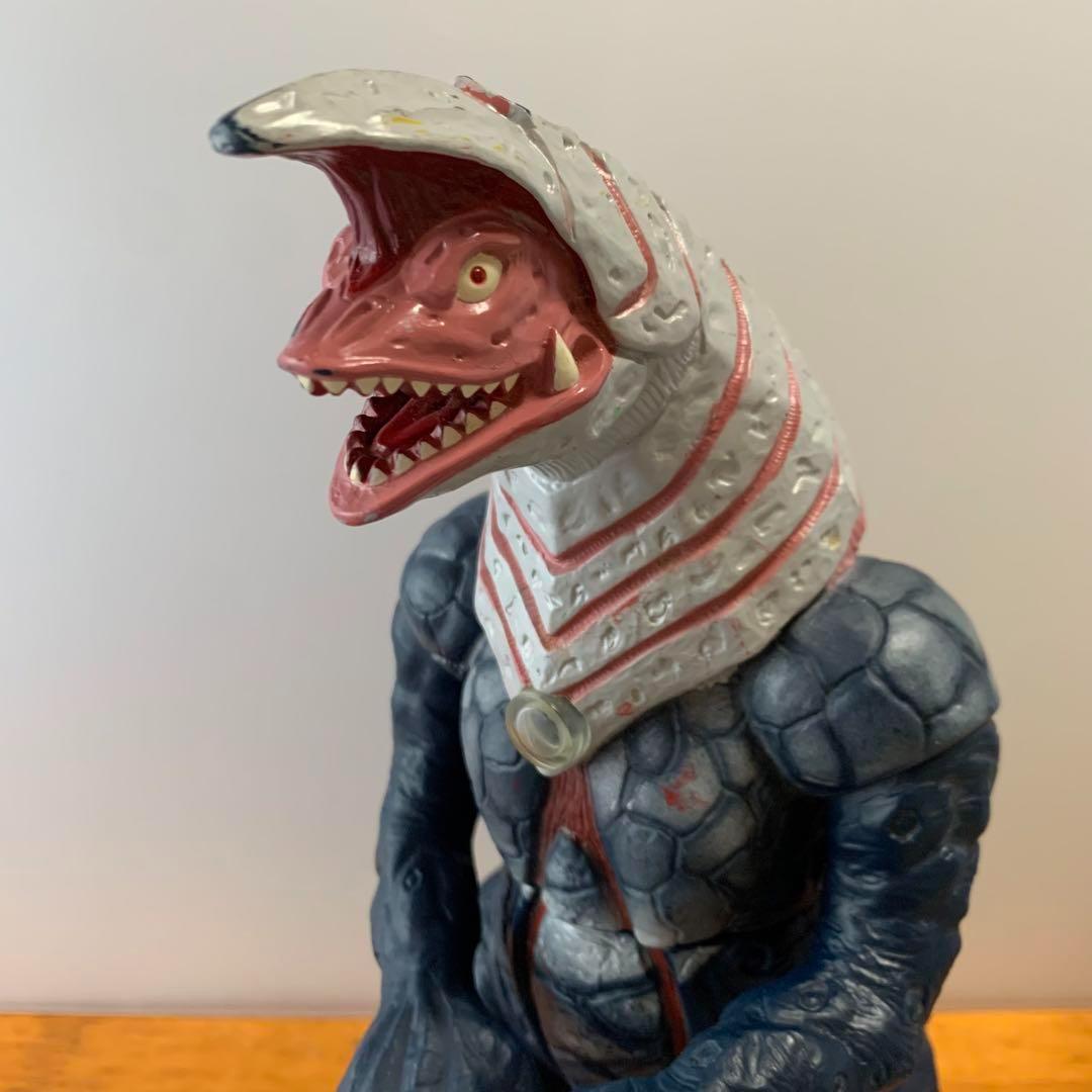 M082❀ウルトラマン ティガ ゴルサ ソフビ フィギュア 硬質 希少レア