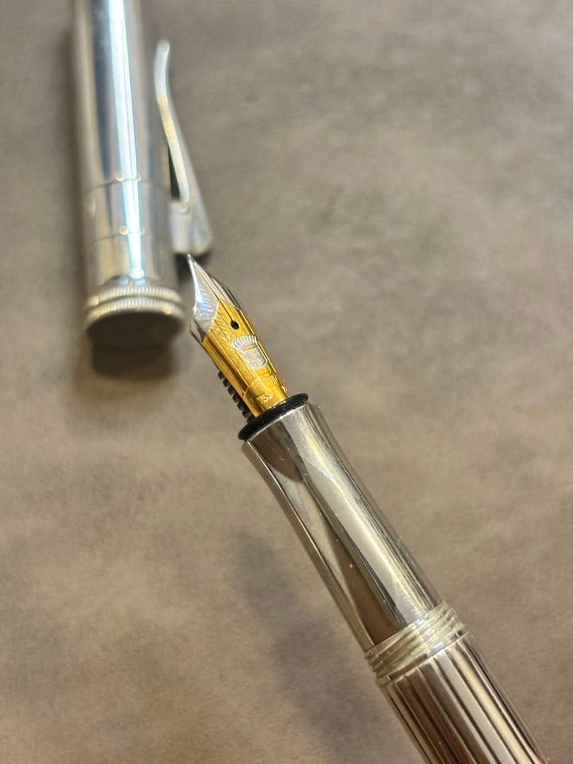 ファーバーカステル　スターリングシルバー万年筆　EF