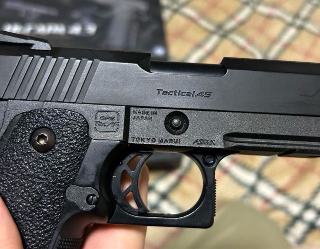 東京マルイ Hi-CAPA 4.3 ガスガン 予備マガジン付き ハイキャパ