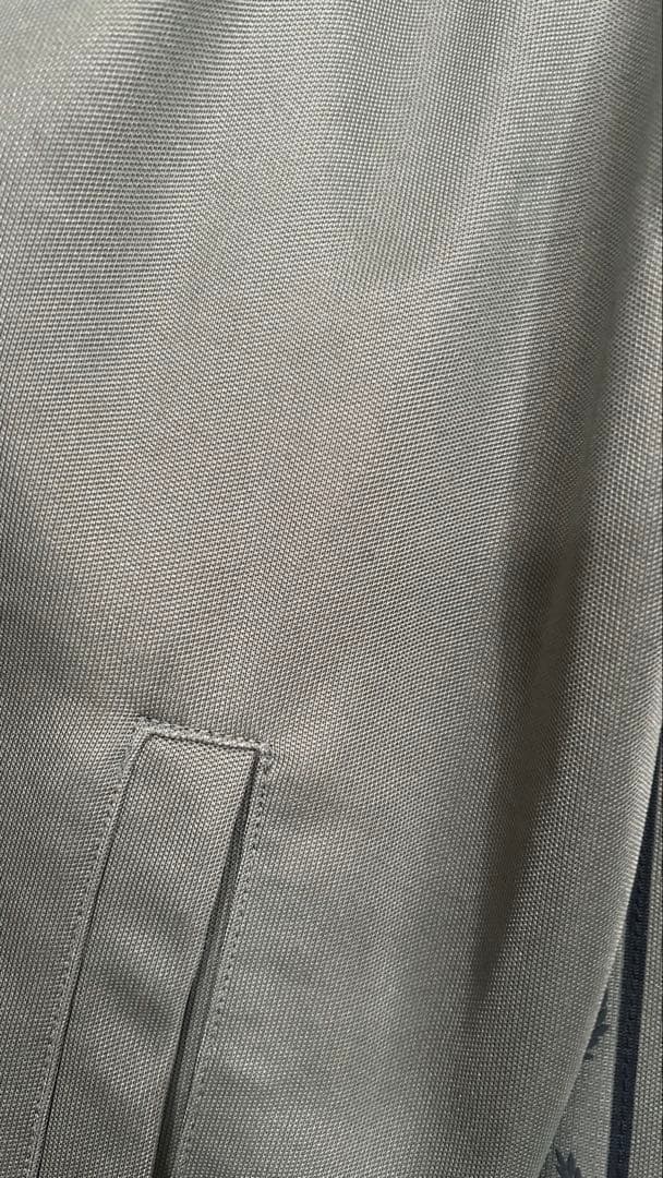 【じゅうしもく】FRED PERRY カーキ　トラックジャケット　Sサイズ