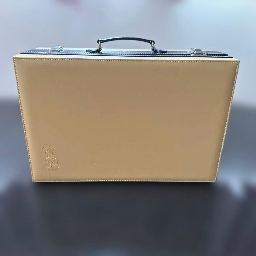 ♥️ディズニー 会員限定 レザーバッグ