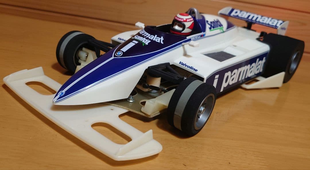 タミヤブラバムBT50競技用スペシャルLEDライト付＆プロポバッテリー…付