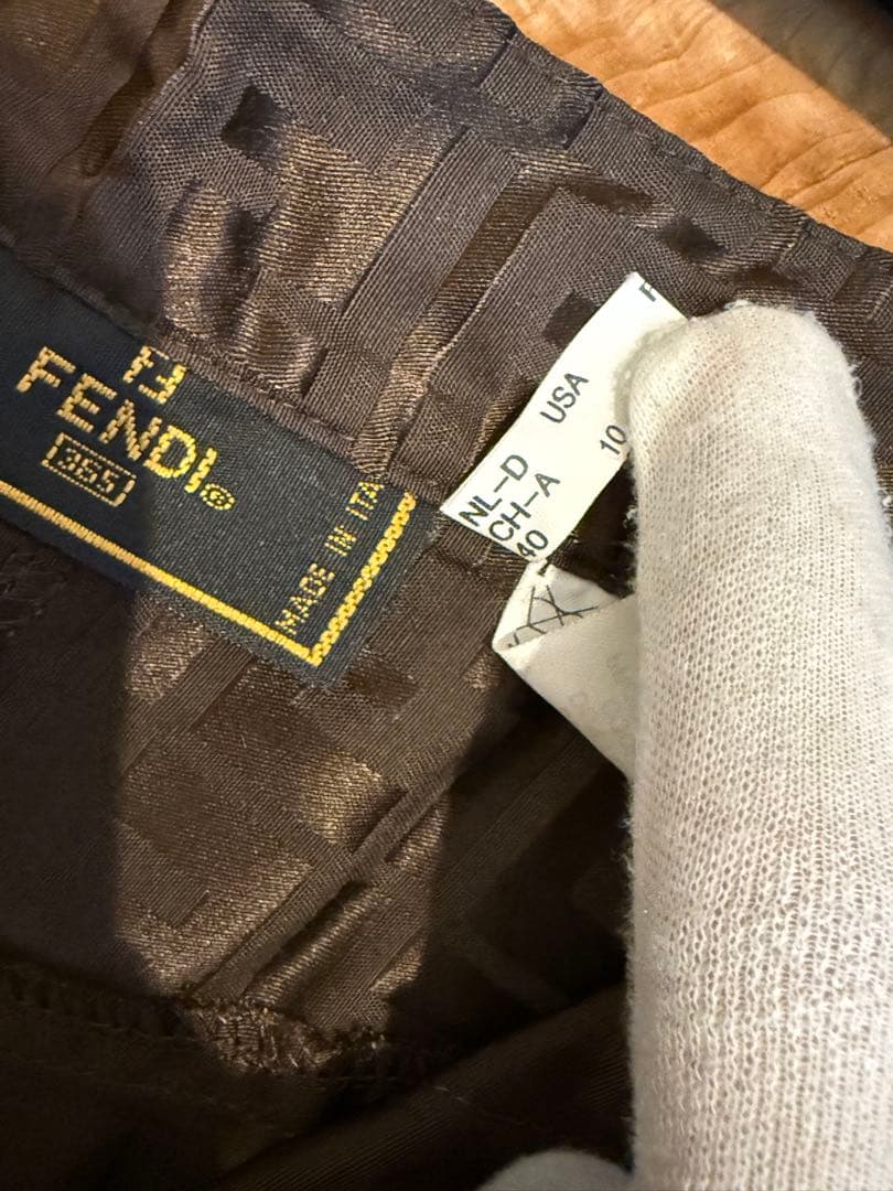 FENDI ズッカ柄 FFロゴ 膝丈スカート