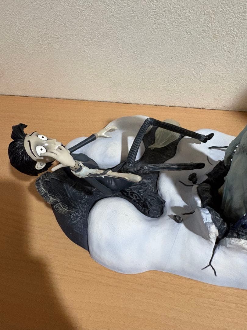 ジュンプランニング コープスブライド ジオラマフィギュア ビクター＆エミリー