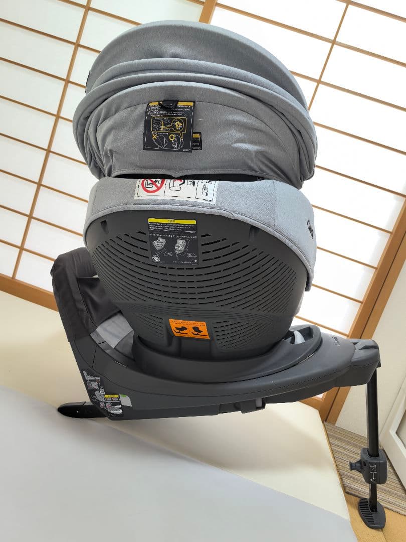 Combi チャイルドシート THE Sシリーズ CG-TRL ZB690