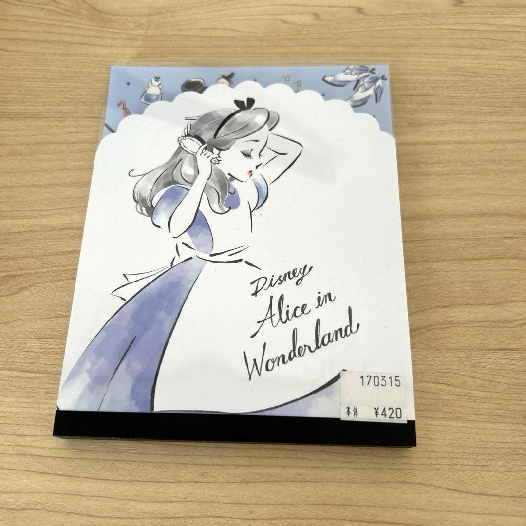 不思議の国のアリス メモ帳 - メルカリ